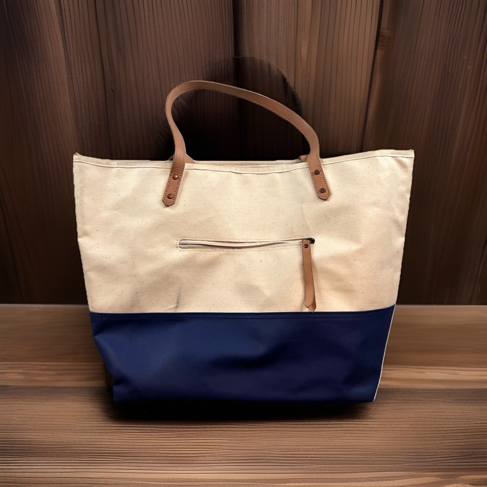 PETUNIA PICKLE BOTTOM Downtown Tote Diaper Bag Waxed Canvas Diaper Bag. Preowned